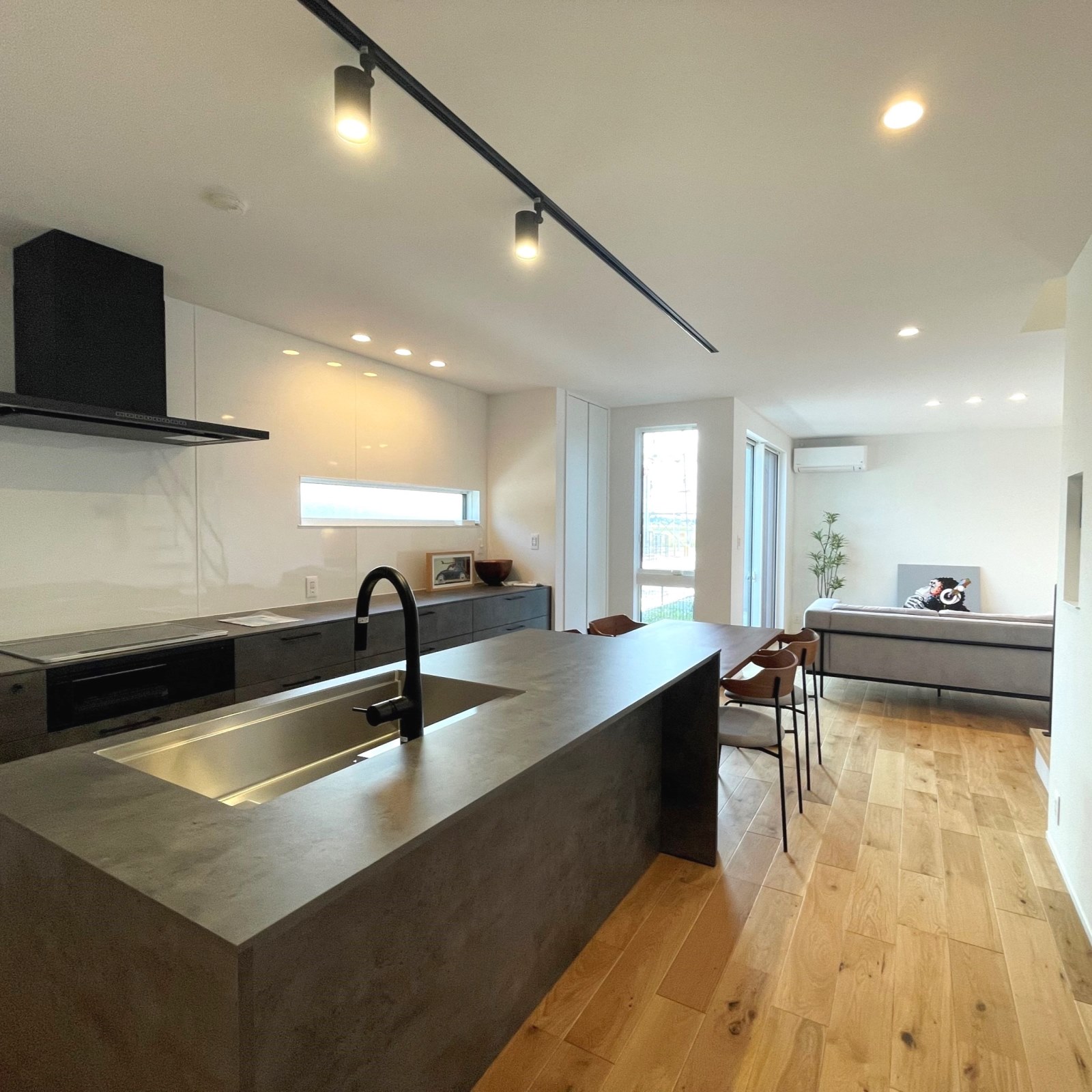 野洲市西河原 43号地